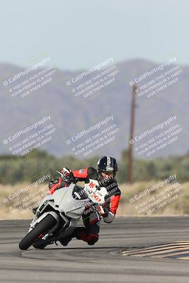 media/Nov-30-2025-TrackXperience (Sun) [[c0061d280f]]/3-Level 1/Session 3 (Turn 16)/